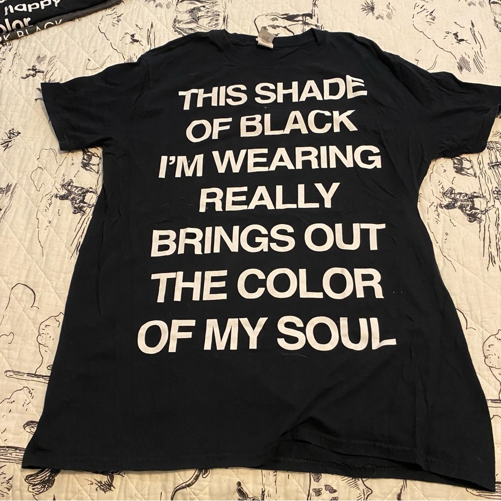Women’s M/L Black Graphic T-Shirts Set - Picture 4 of 4